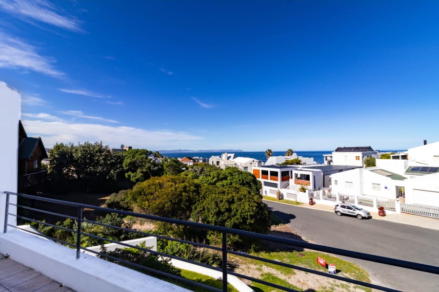 5 Bedroom Property for Sale in Vermont Western Cape